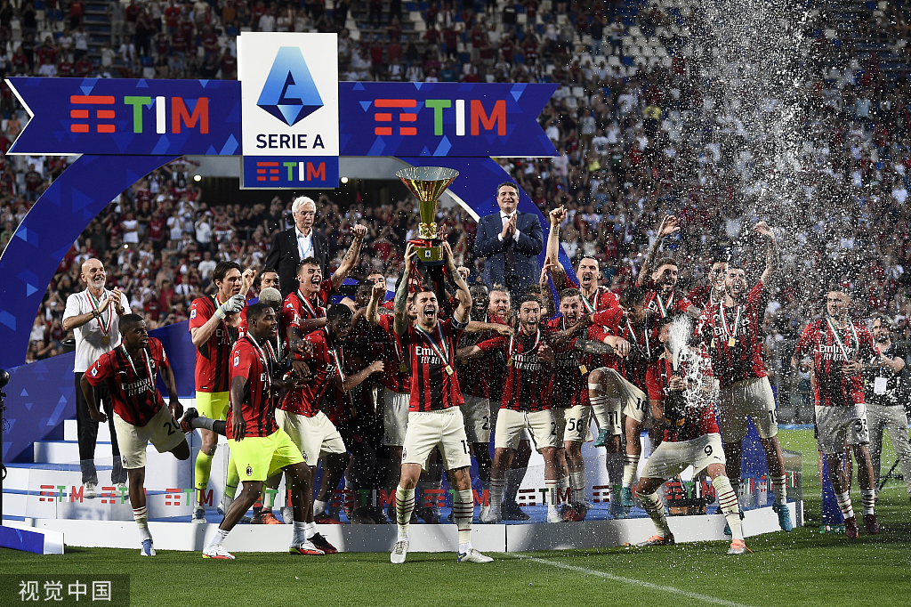  那不勒斯防线失误频出主场惨遭萨索洛逼平  